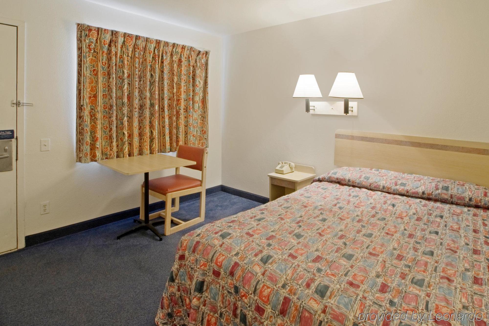 Motel Travel Sharonville