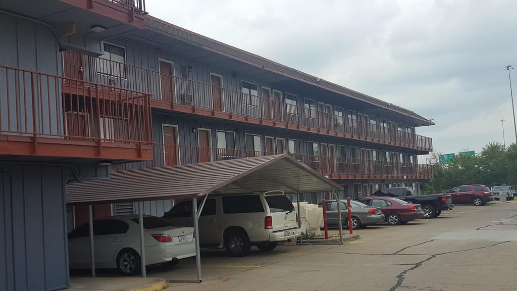 Travel Motel