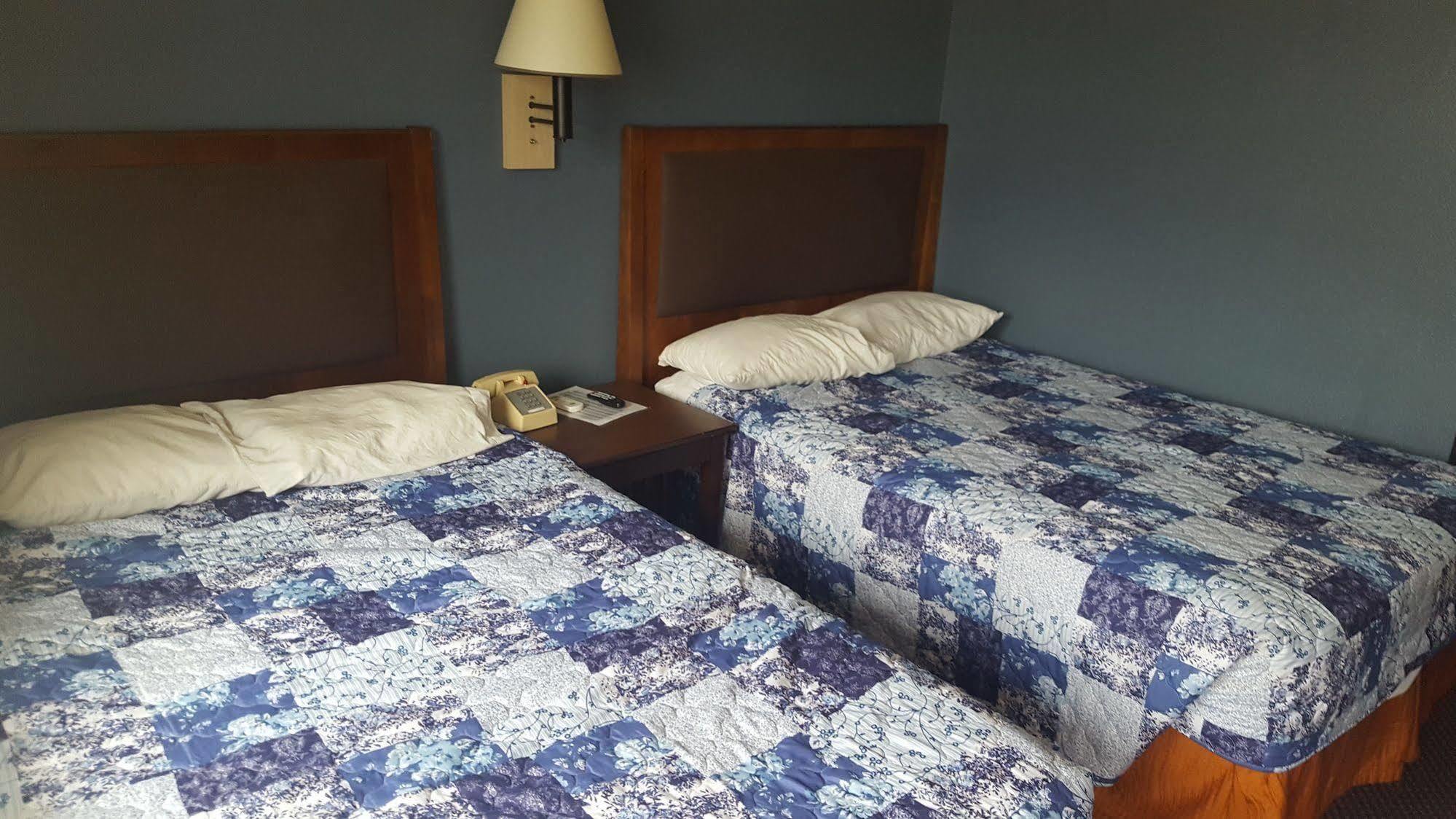 Travel Motel